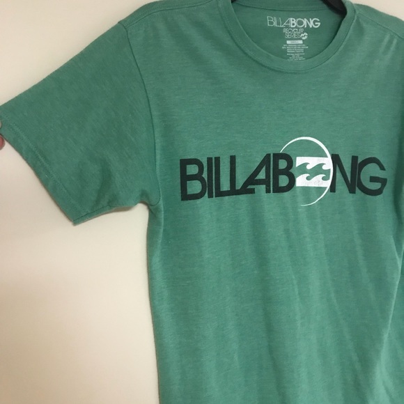 🍏🍐🥦Billabong Graphic Tee - Picture 2 of 5